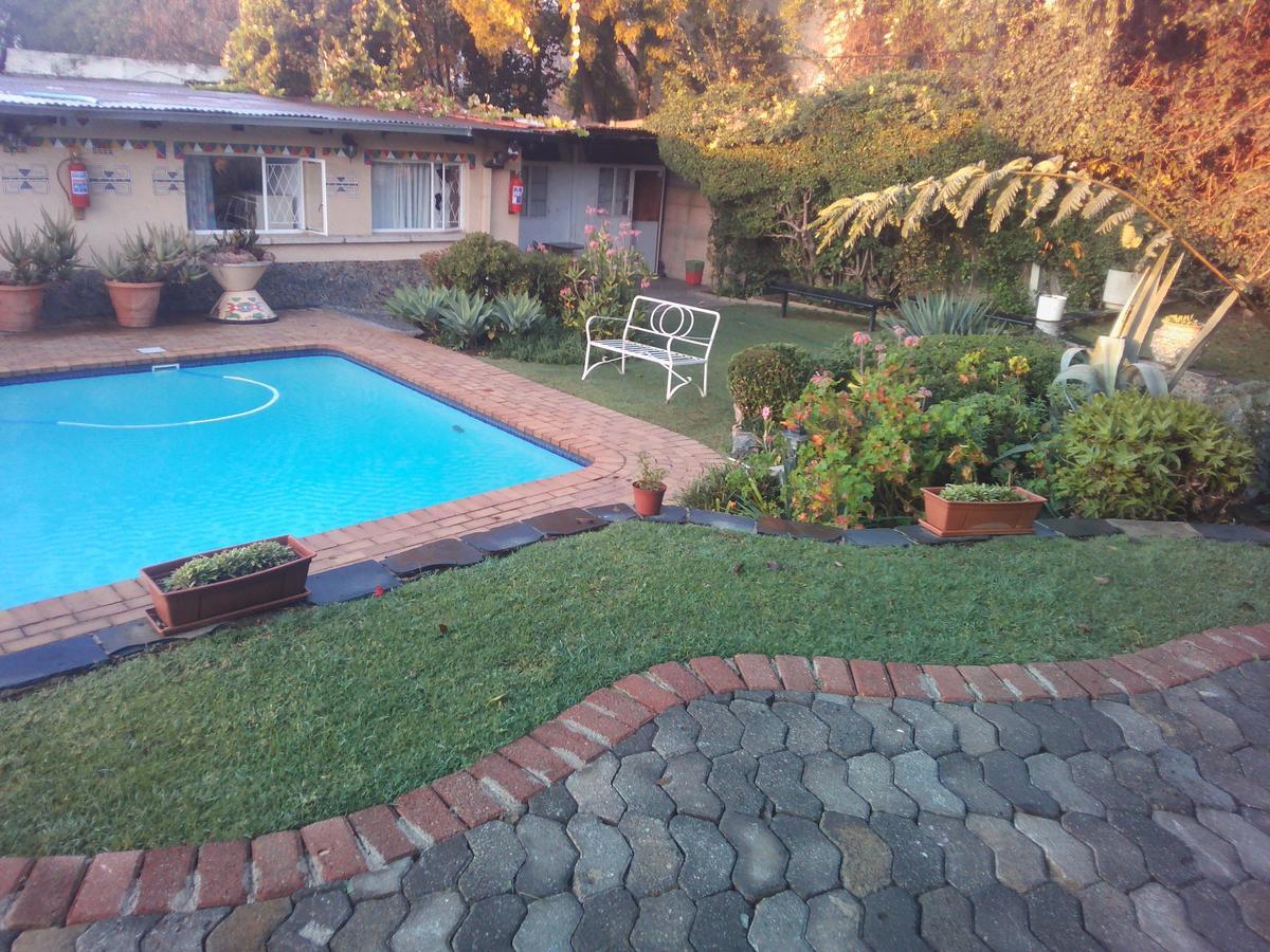Accoustix Backpackers Hostel Johannesburg Exteriör bild